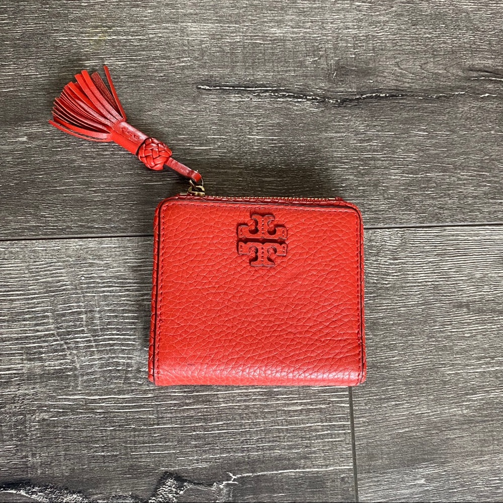 Tory Burch Tassel Mini Wallet 🔥